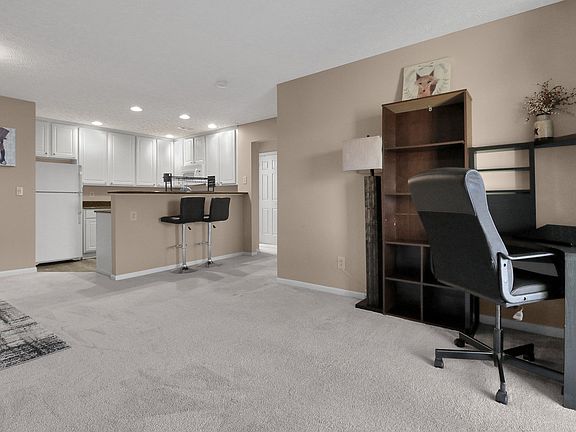 4th image of 5301 Stonemeadow Ave #11276380
