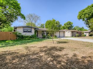 722 E Nottingham Dr, San Antonio, TX 78209
