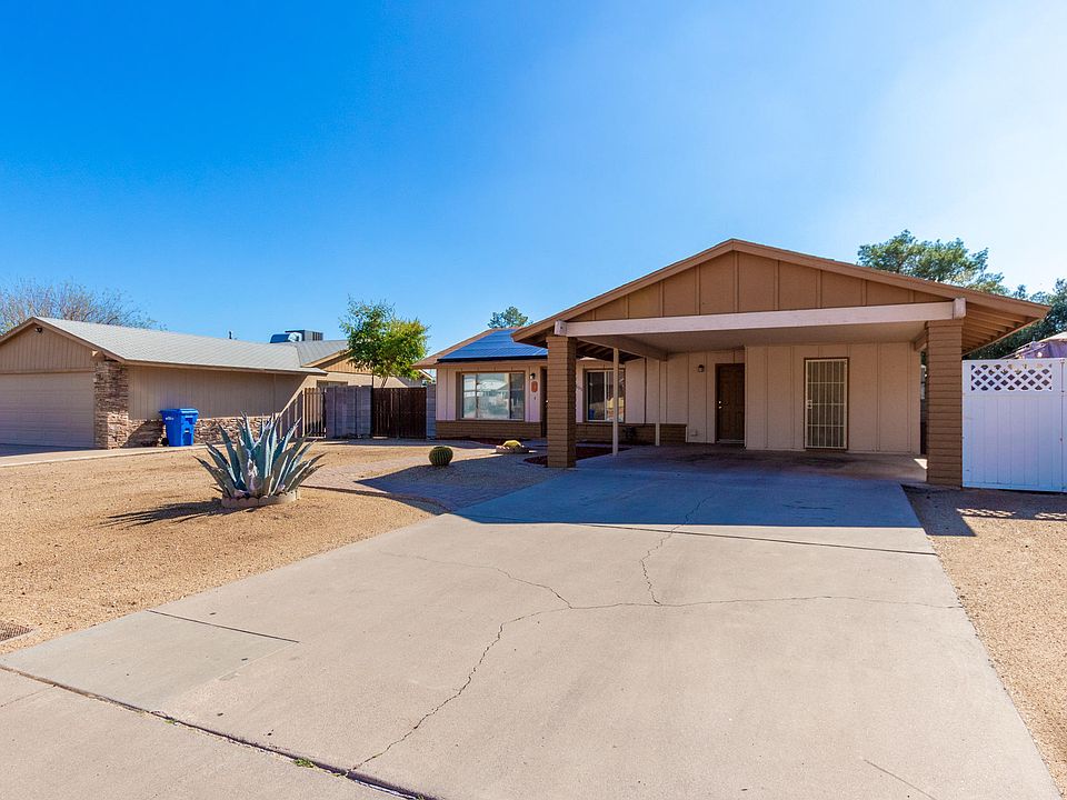 1st image of 2605 E Dahlia Dr