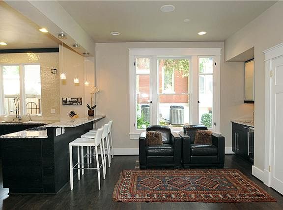 5th image of 3105 Vanderbilt Pl