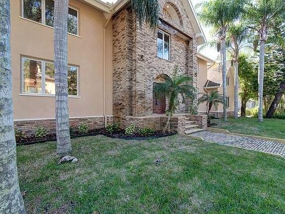 2nd image of 3100 S Canal Dr