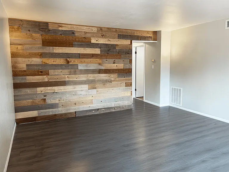 Shiloh Commons Holdings — Photo 7