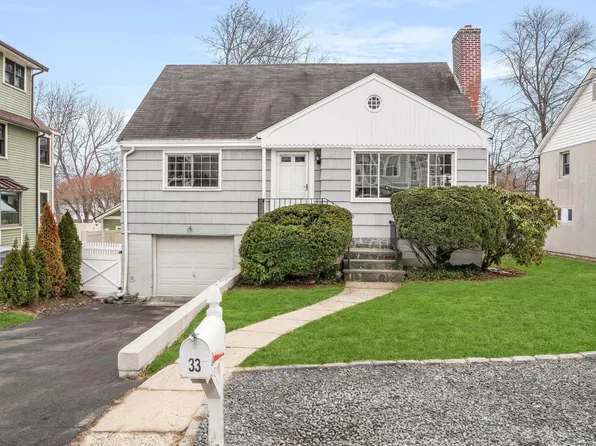 33 Chapel St, Greenwich, CT 06831