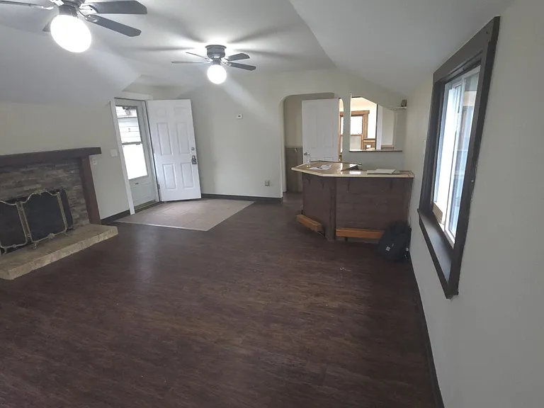 1430 Frederick Blvd — Photo 15