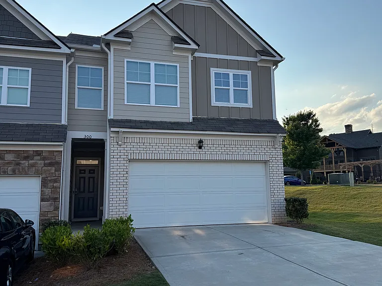 300 Stoneybrook Dr — Photo 33