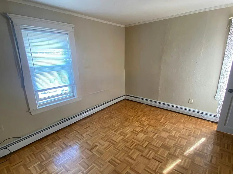 7 Hillside Ave #2 — Photo 6