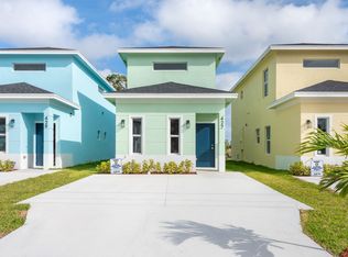 427 NW 13th Ave, Boynton Beach, FL 33435