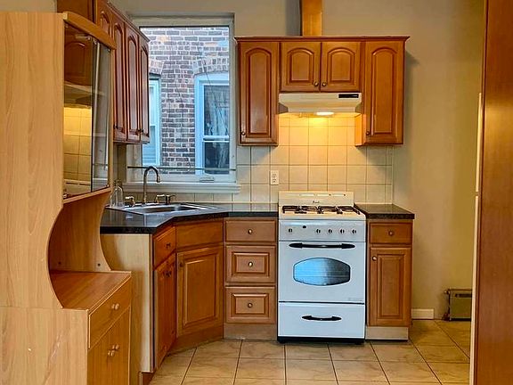 2nd image of 8216 13th Ave #2R