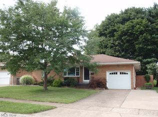 1172 Bell Ct, Elyria, OH 44035