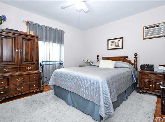 4th image of 450 Howard Ave