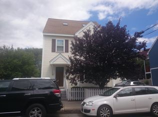 144 W 6th St, South Boston, MA 02127