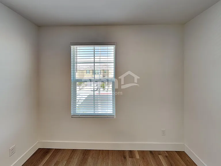 11122 Magallanes St — Photo 11