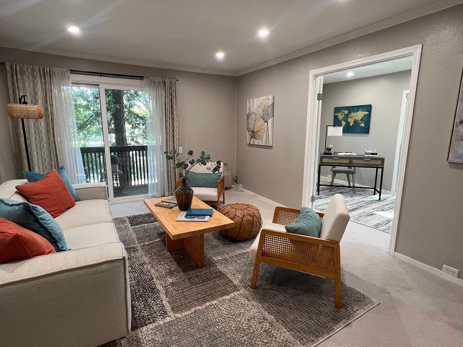 2 bed, 790 sqft, $2,595 — Photo 4