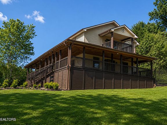 3rd image of 5506 Old Walland Hwy