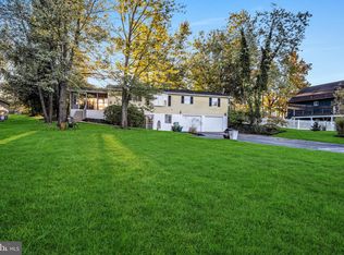 401 Lake Meade Dr, East Berlin, PA 17316