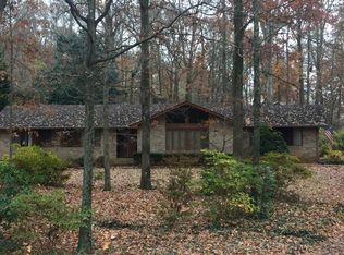 690 Pine Grove Rd, Roswell, GA 30075