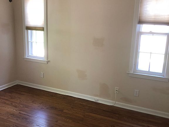 4th image of 2084 Allard Ave