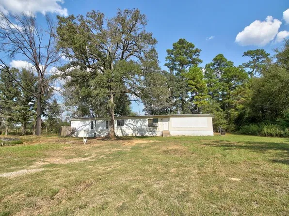 2700 Us Highway 69 S #S, Wells, TX 75976
