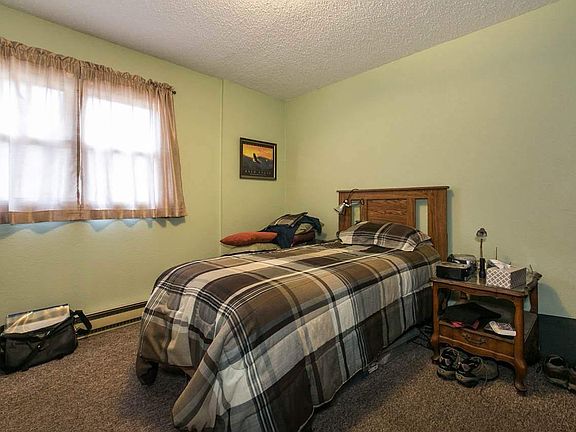 5th image of 2050 Pasadena Dr #4