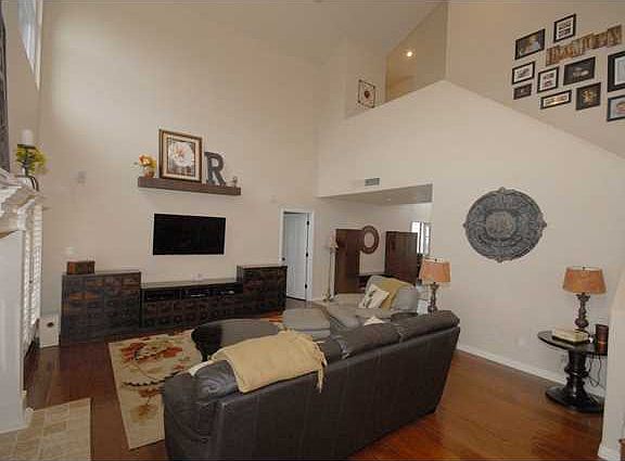 4th image of 6332 Los Bancos Dr