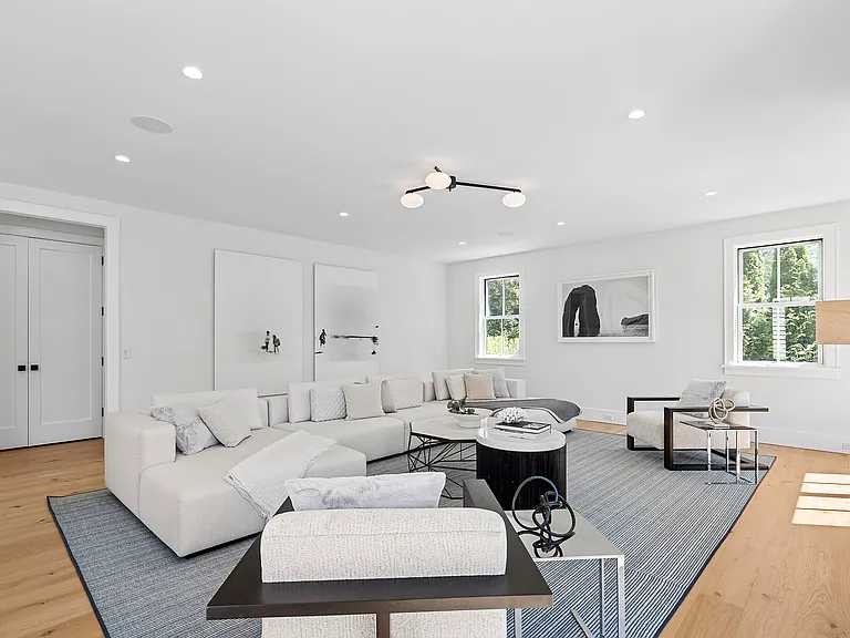 510 Abrahams Path — Photo 16