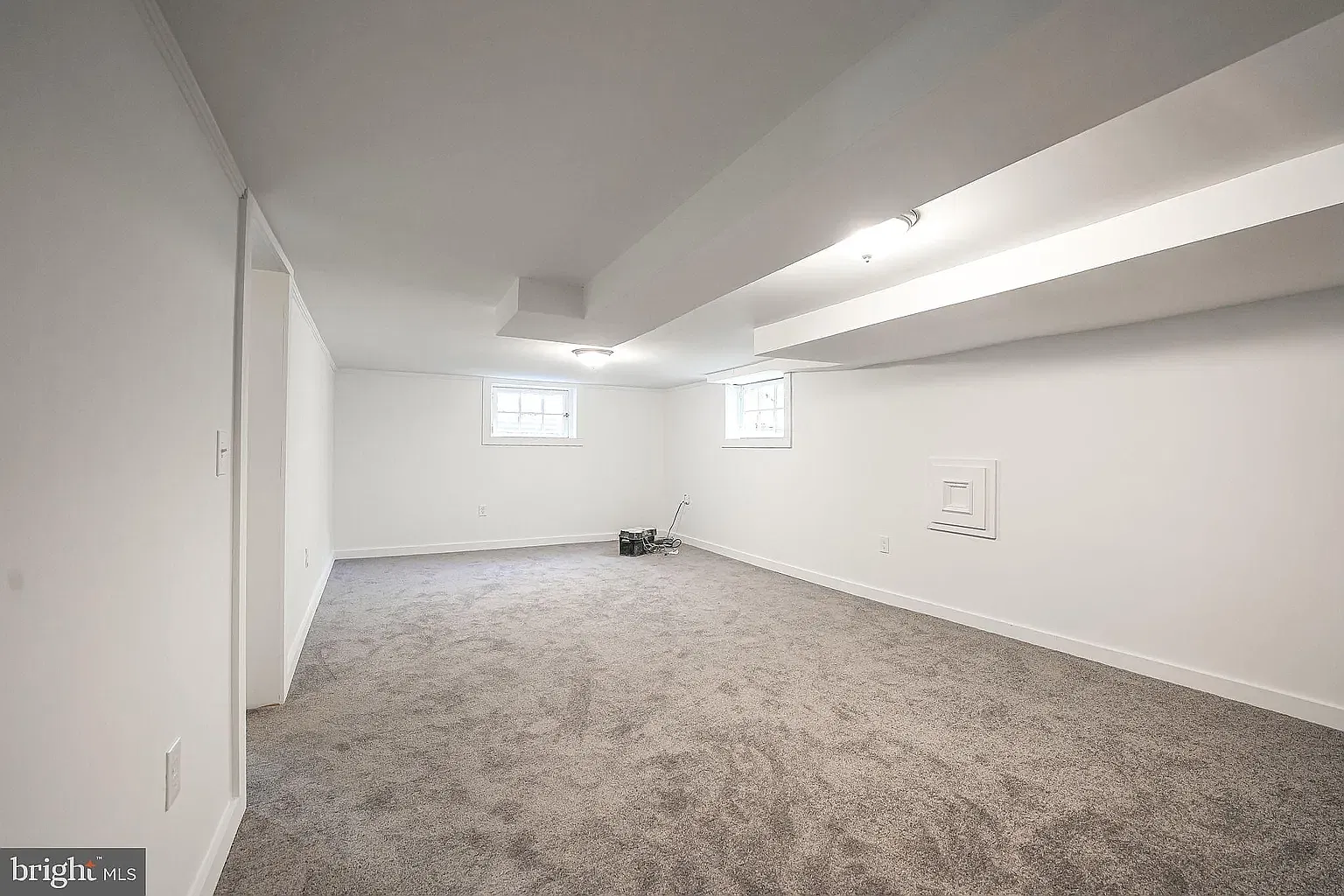 3 bed, 2196 sqft, $3,500 — Photo 2