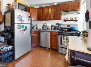 1802 Fairmount Ave FLOOR 3, Philadelphia, PA 19130
