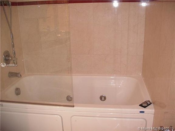 5th image of 110 Washington Ave APT 2618