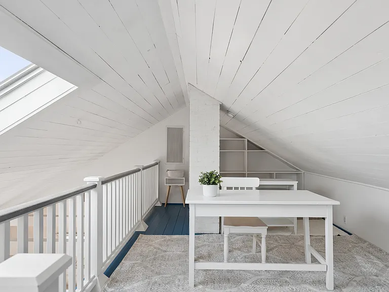 16 Harbor Dr — Photo 13