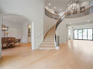 25418 Cumberland Ln, Calabasas, CA 91302
