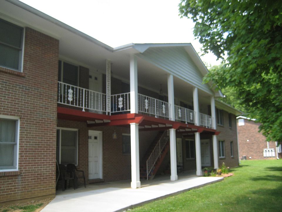 1st image of 720 College Dr APT 7