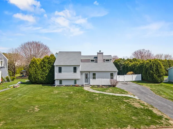 4 Hesford Drive, Stonington, CT 06379