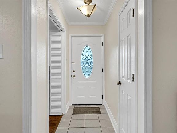 3rd image of 3257.5 Tulane Dr
