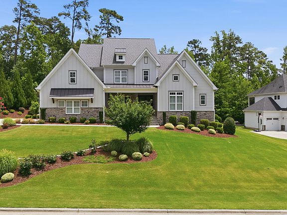 5th image of 623 Westfall Way