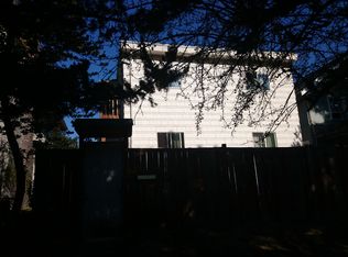 4742 16th Ave NE, Seattle, WA 98105