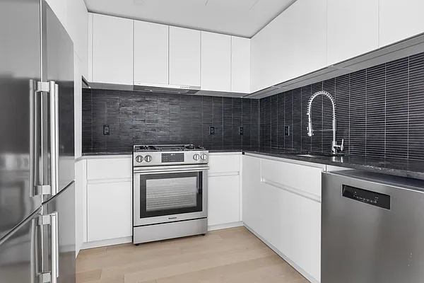 Rented by Kin | media 28