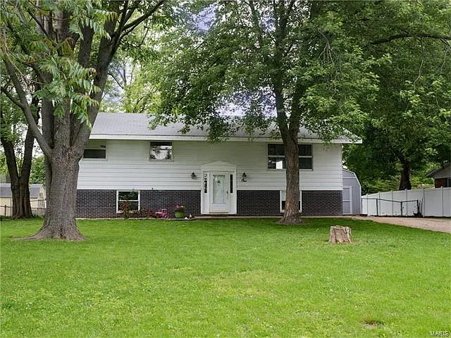 1 Weigela Ct photo 1