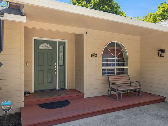 3rd image of 2660 SW Hume Ct