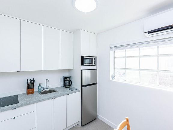 4th image of 1300 NW 3rd St APT 1