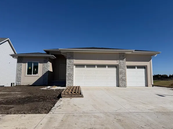 4802 Polo Ave, Ames, IA 50014