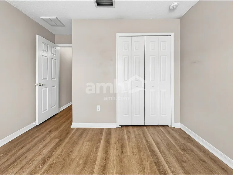 25815 Crippen Dr — Photo 12