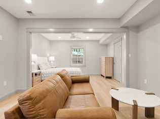 4111 18th Rd N #1, Arlington, VA 22207