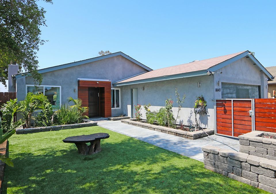 1st image of 8647 Hydra Ln