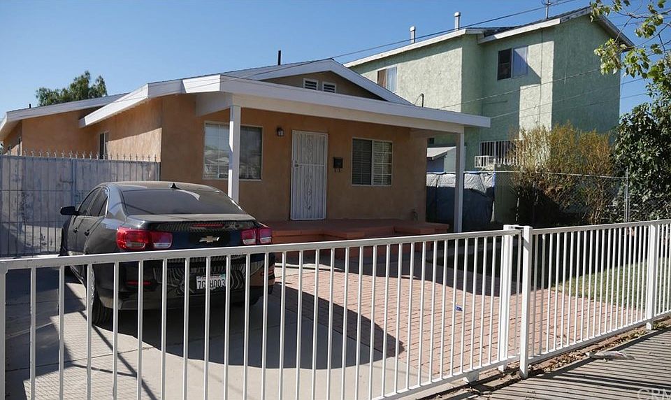 1st image of 1115 Los Palos St