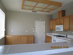 4th image of 568 Wicklow Dr