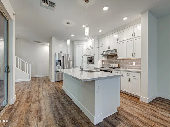 3855 S MCQUEEN Road #40, Chandler, AZ 85286