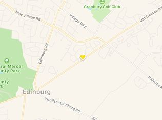 4 Finch Ct, Princeton Junction, NJ 08550