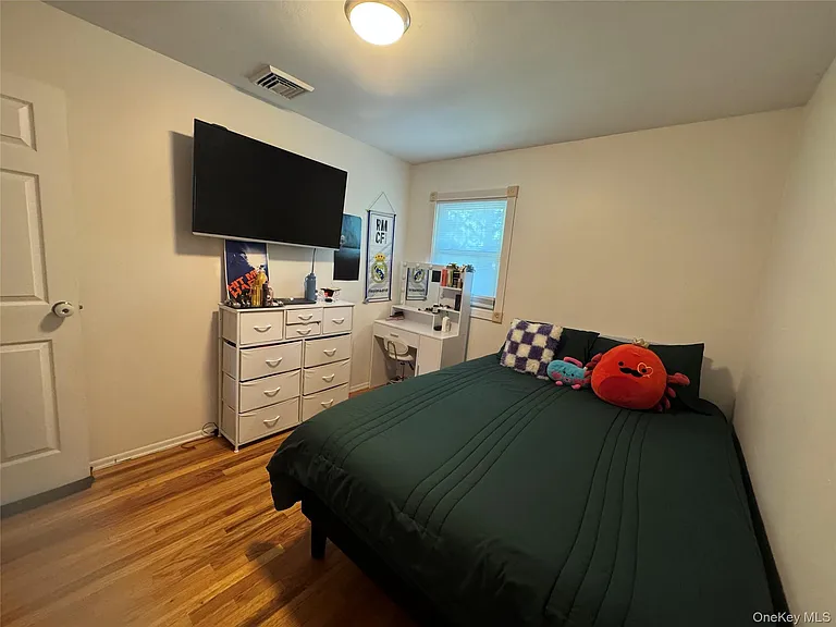 6 Raphael St — Photo 21