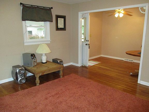 4th image of 114 Kirkwood Dr