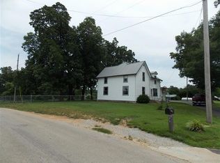 419 E Washington St, Verona, MO 65769